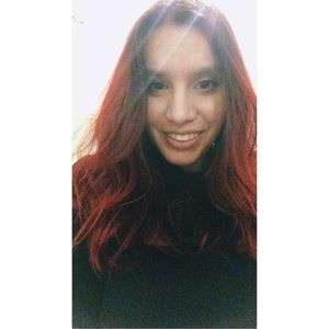 Meet your Posher, Brittney